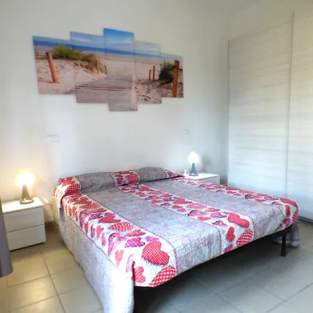 Apartment Complesso Oasi Tirrenia